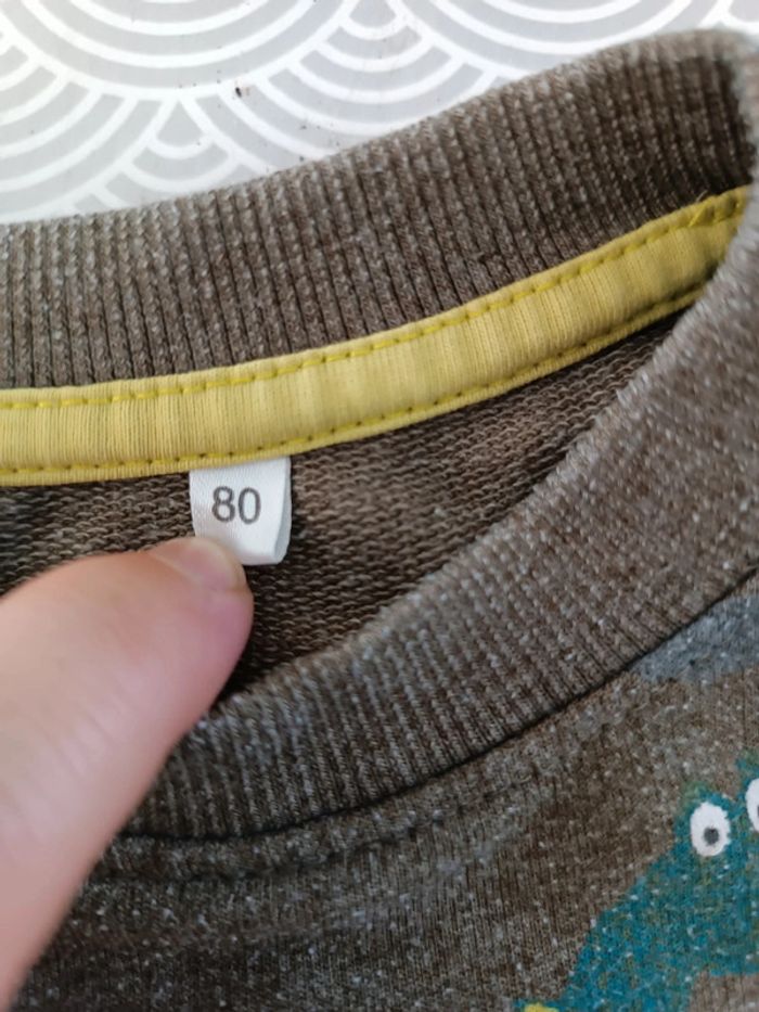 Pull dinosaure 18 mois - photo numéro 2