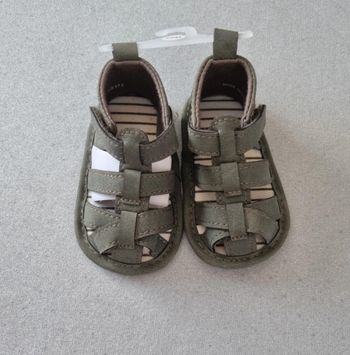 Chaussures bébé 3-6 mois