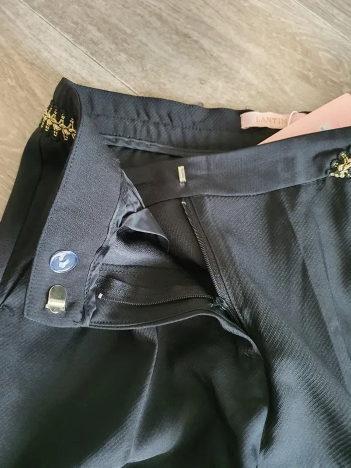Pontalon noir motifs doré taille s neuf - photo numéro 4