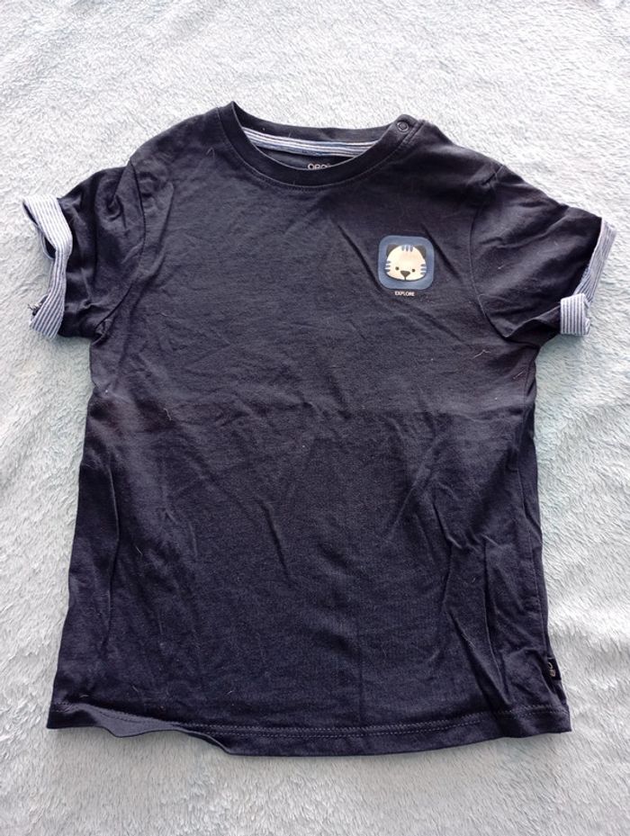 tee shirt