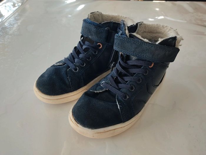 Chaussures hautes fourrées pointure 31