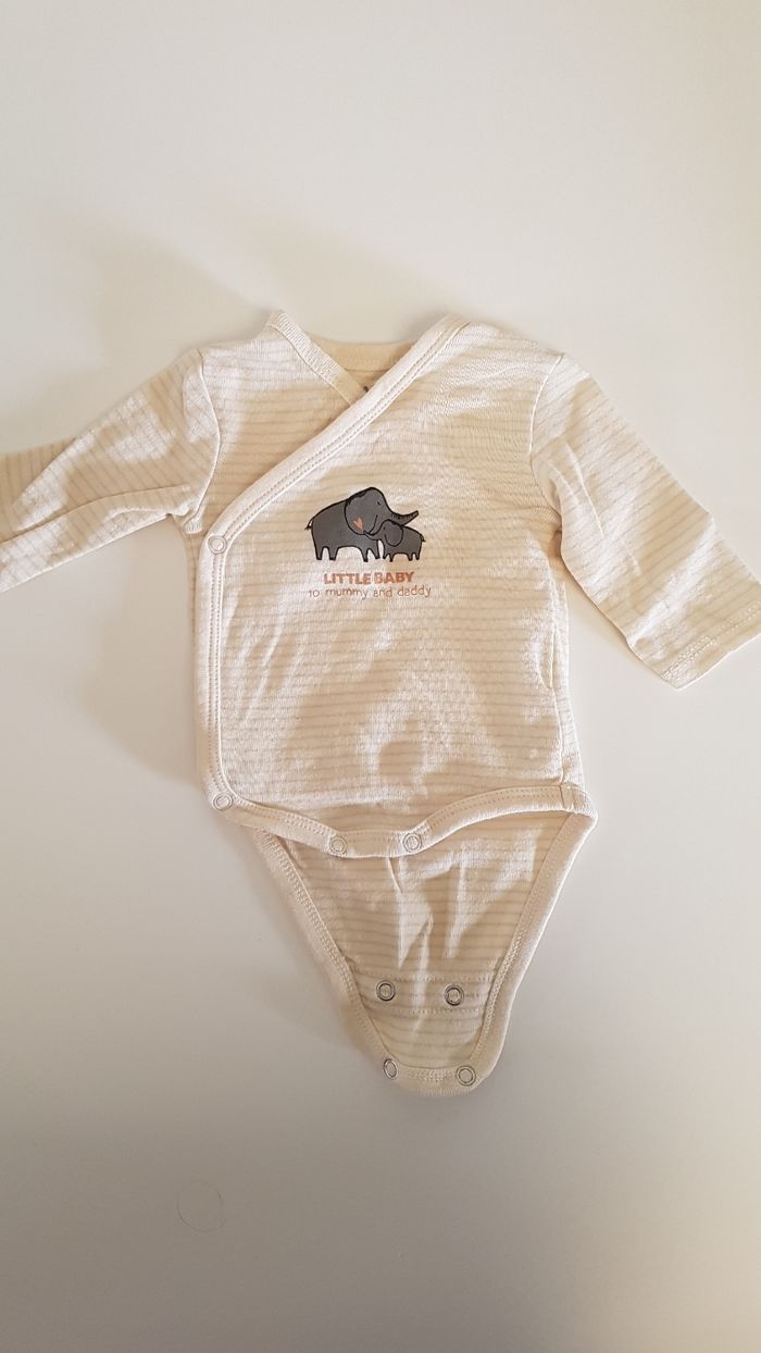 Lot 2 bodies manches longues 1mois - photo numéro 2