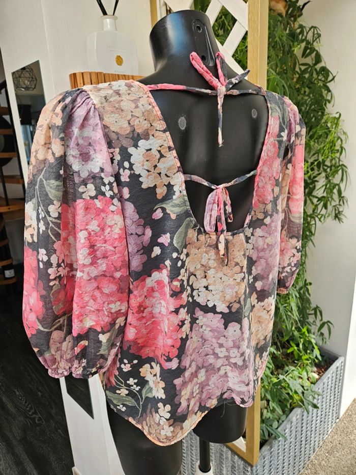 H&M blouse à fleurs manches bouffantes taille L