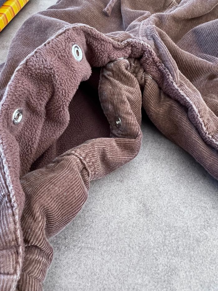 L'accompagner des petits : pantalon bébé en velours marron - photo numéro 5