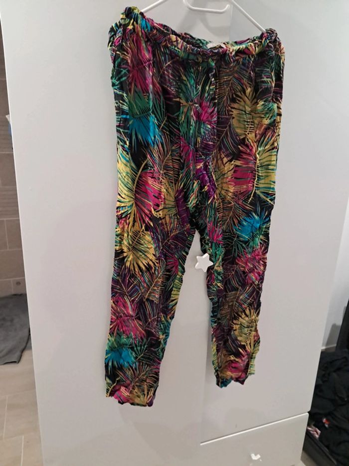 Pantalon v