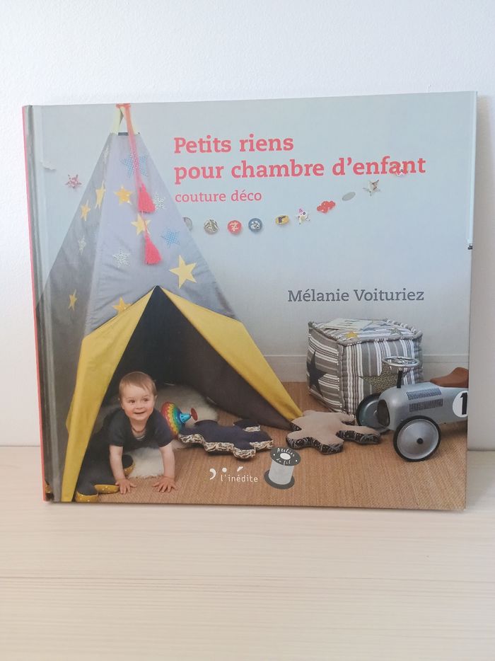 Livre couture Petits riens pour chambre d'enfant - photo numéro 2