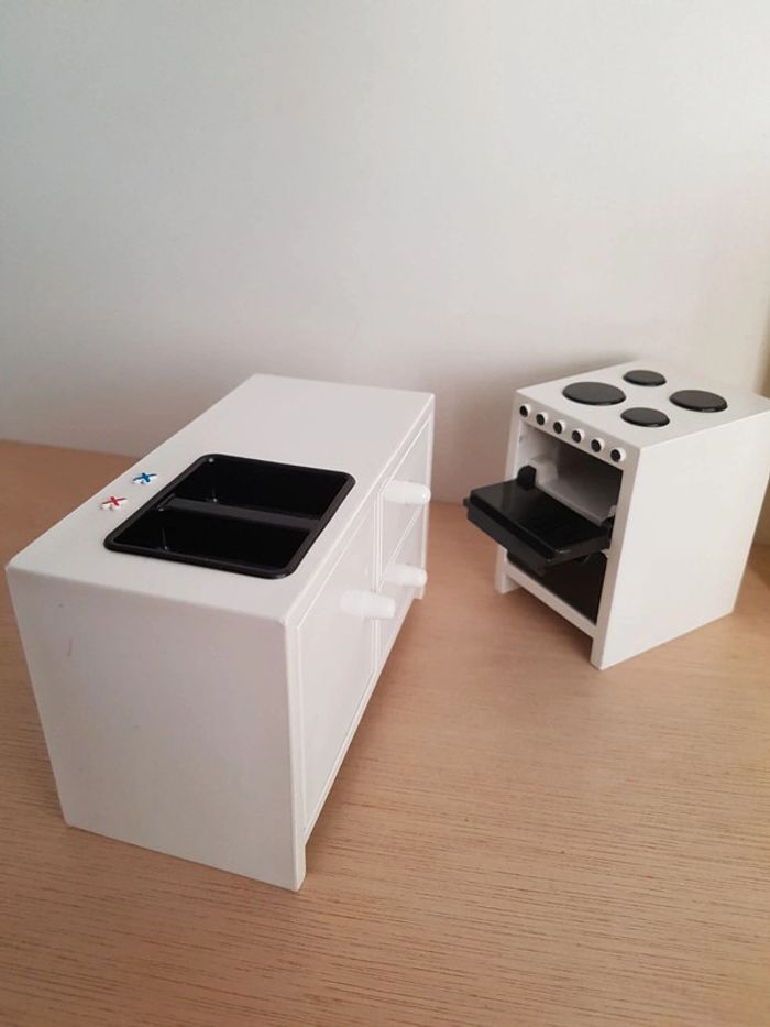 Mobilier cuisine et chambre pour maison de poupée Ikea - photo numéro 11