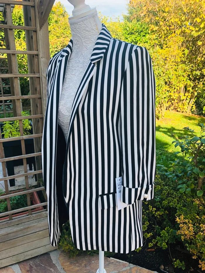 Blazer Zara à rayure noir et blanche neuf taille XS - photo numéro 6