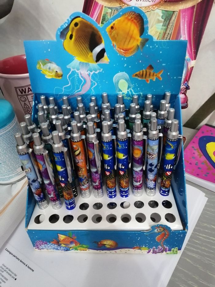 Lot stylos animaux marins