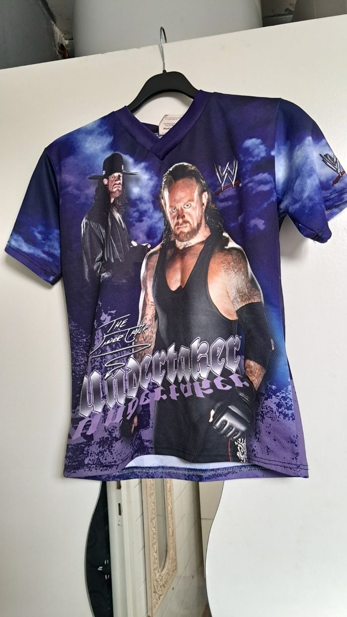Tee-shirt de sport boxe pour enfant WWE taille 8 ans - photo numéro 1