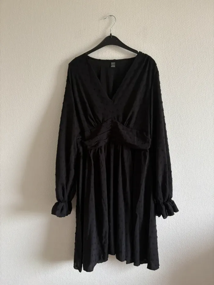 Robe manches longues noire