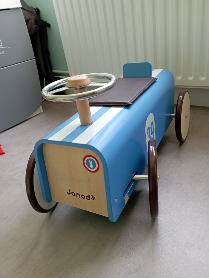 Voiture en bois janod - photo numéro 5
