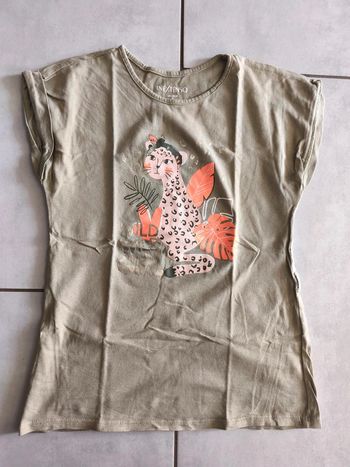 Tee shirt