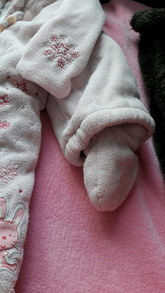 Combinaison manteau 6mois - photo numéro 7