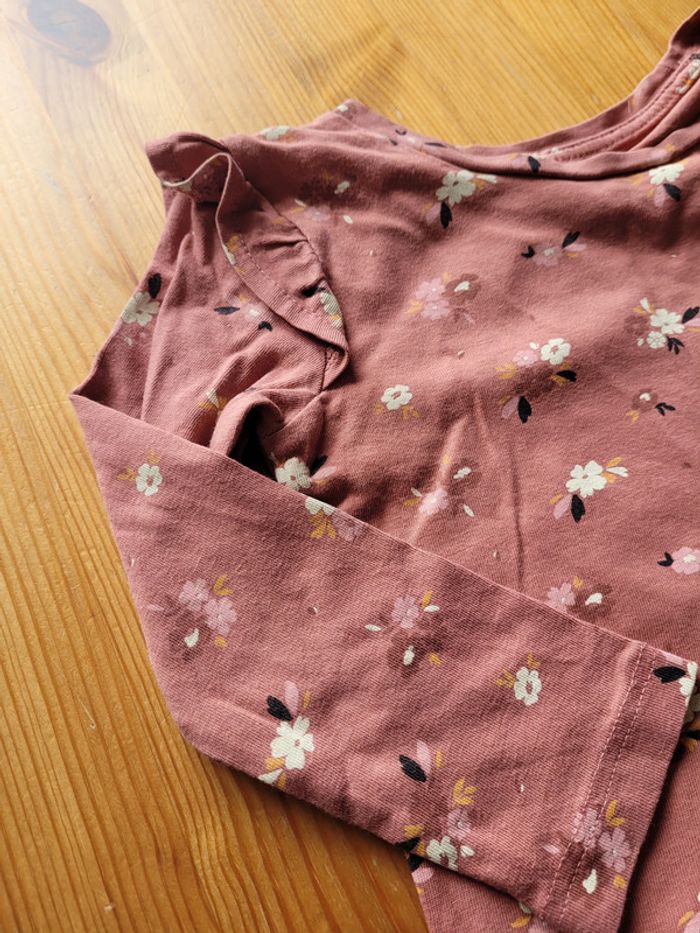 t-shirt manches longues c&a 2 ans - photo numéro 3