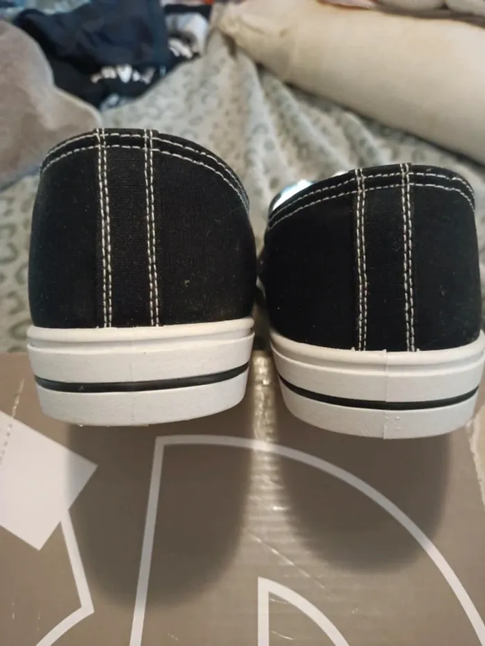 Baskets tennis basses style converse pointure 44 Gémo - photo numéro 3