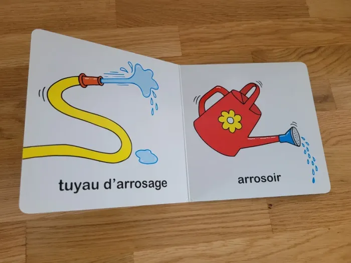 Livre découverte "Dans le jardin" - photo numéro 3