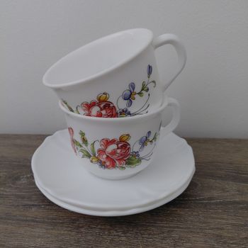 Arcopal - 2 grandes tasses et soucoupes Ronsard
