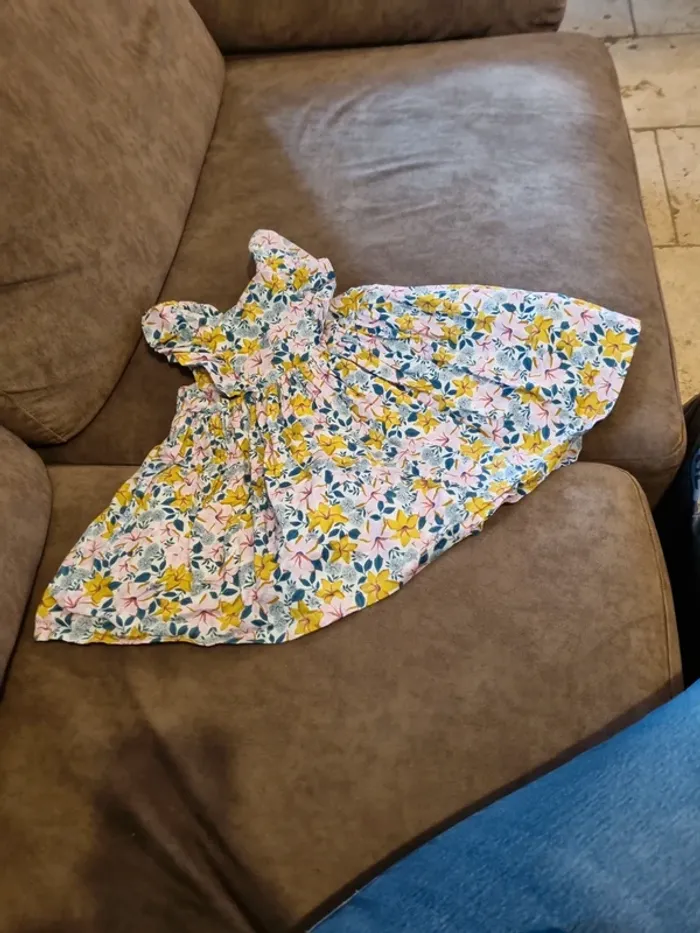 Robe du pareil au même