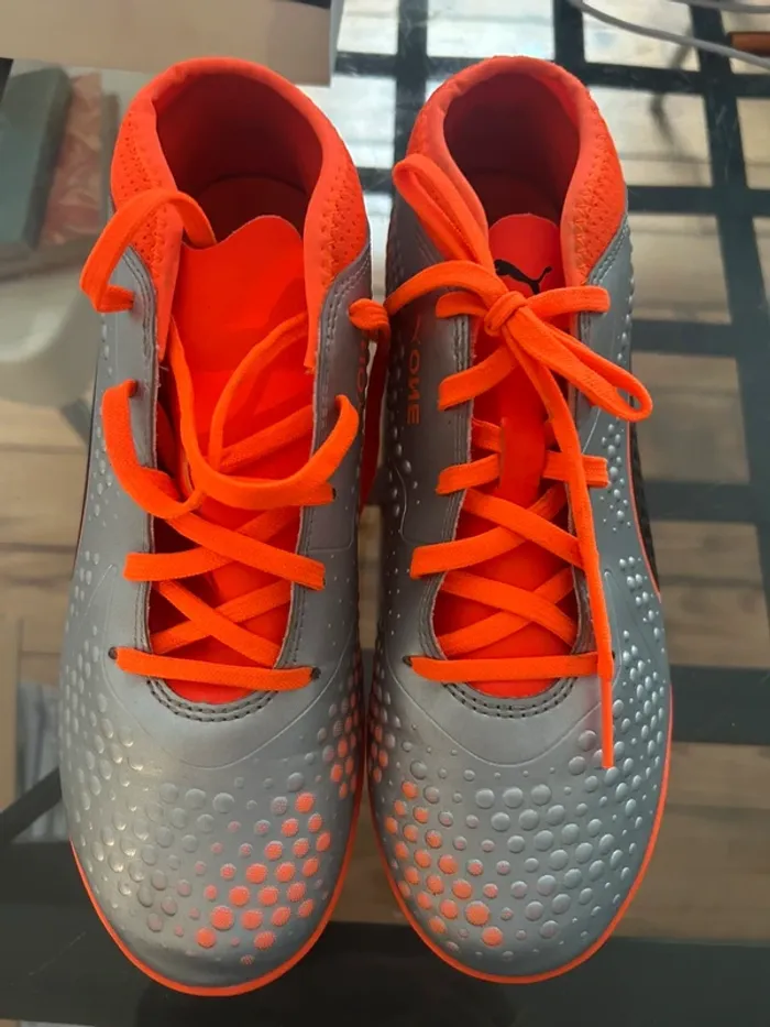 Crampons de salle - photo numéro 2