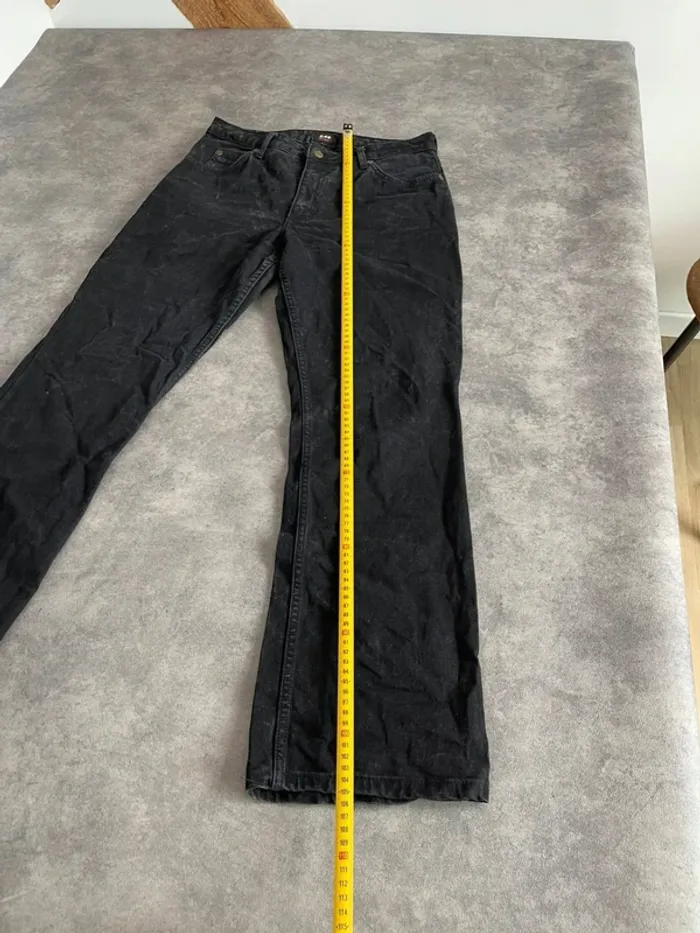 Jean Lee Cameron W32 L33 - photo numéro 3