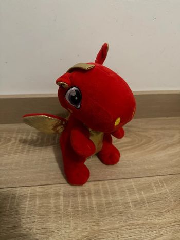 Peluche dragon rouge et or
