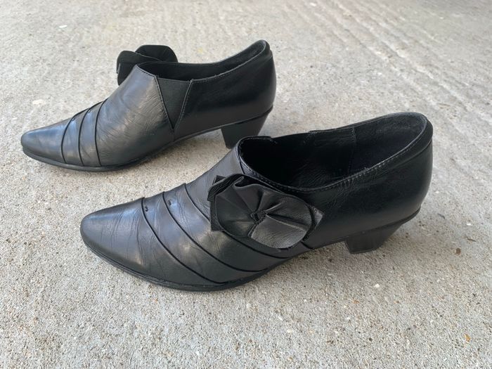 Chaussures noires femme - photo numéro 2