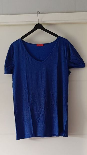 Tee shirt bleu pailleté T 50/52