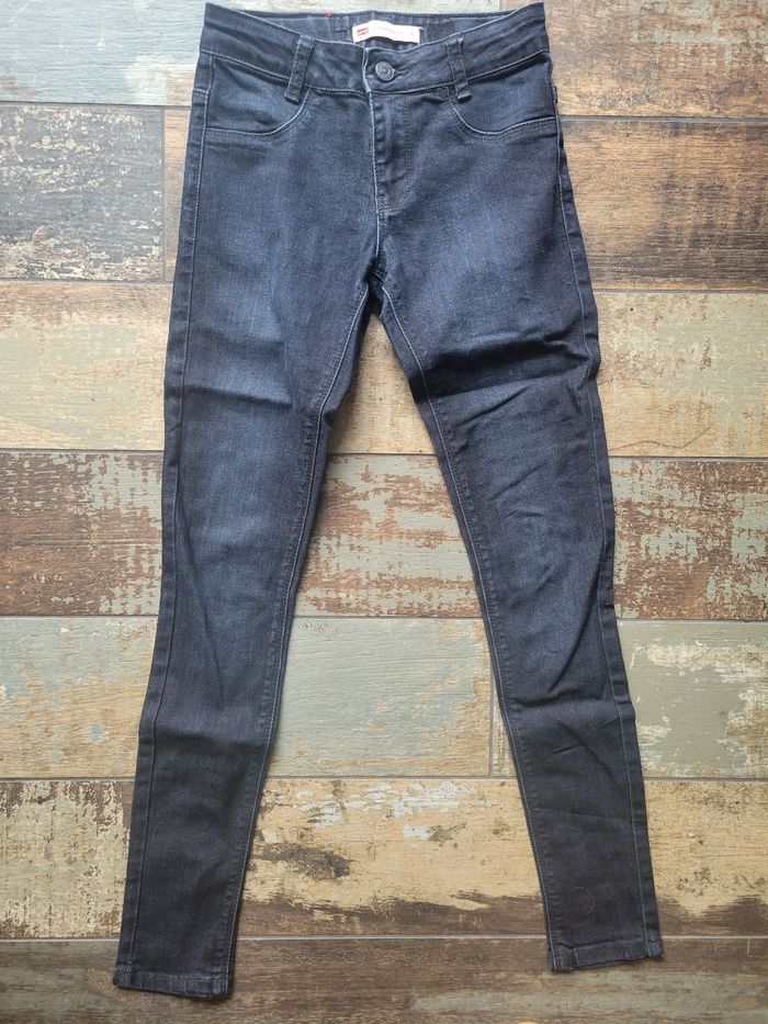Jeans levi's 12 - photo numéro 2