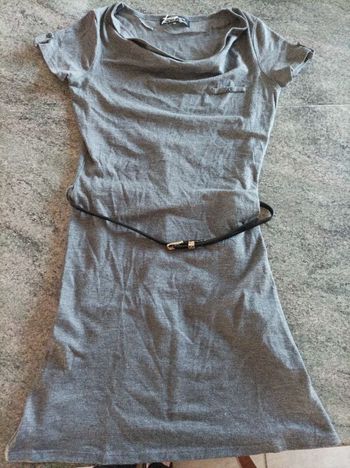Robe pull taille 38 cache cache
