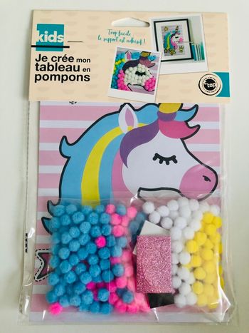 Tableau en pompons licorne 