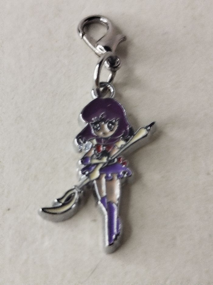 Charms Sailor Saturn - photo numéro 2