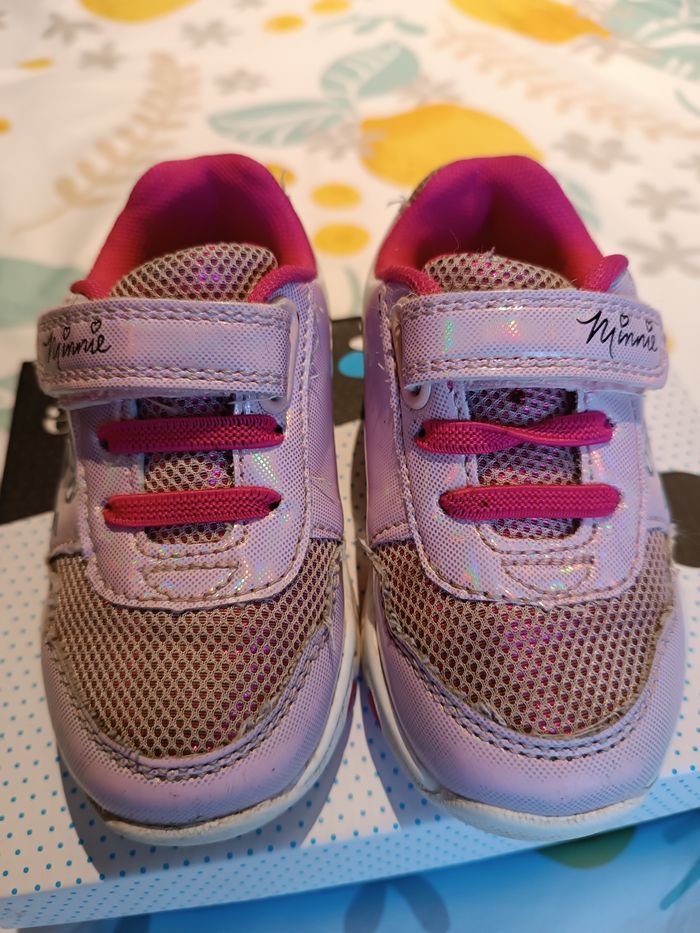 Chaussures lumineux Minnie - photo numéro 2