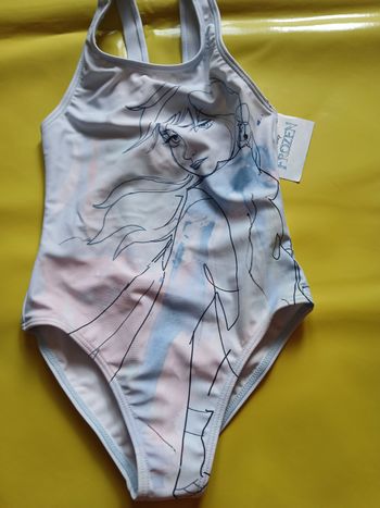 maillot de bain fille une piece la reine des neiges frozen disney 110 cm 5 ans 