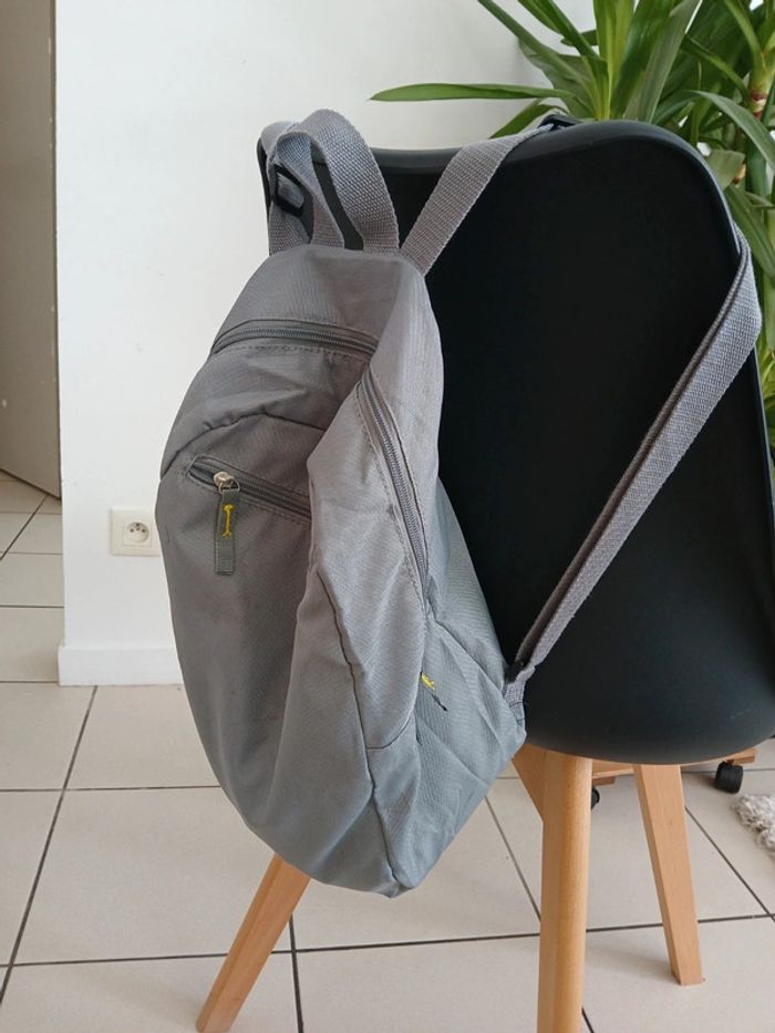 Sac à dos gris🌿🎁 - photo numéro 6