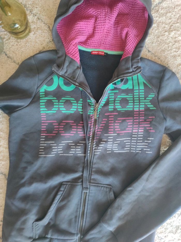 Veste à capuche - photo numéro 3