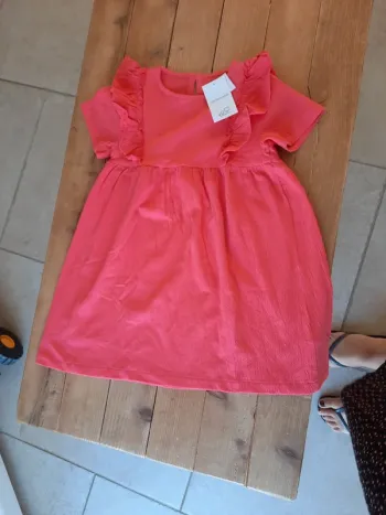 Robe neuve Vertbaudet