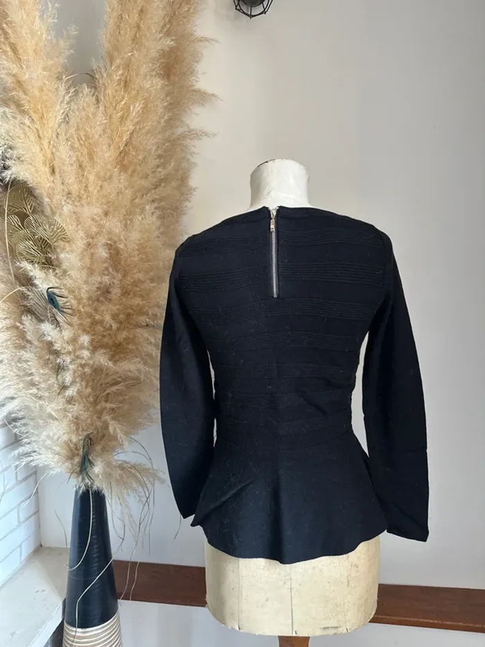 Pull noir péplum S Etam - photo numéro 2