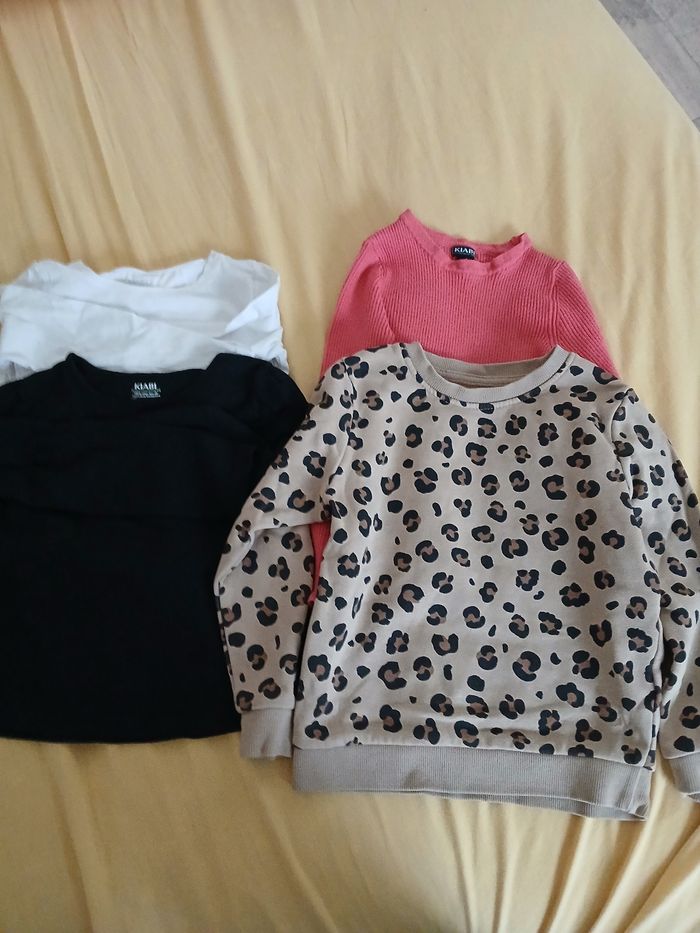 Lot de pulls pour fille taille 4ans et taille 3ans - photo numéro 9