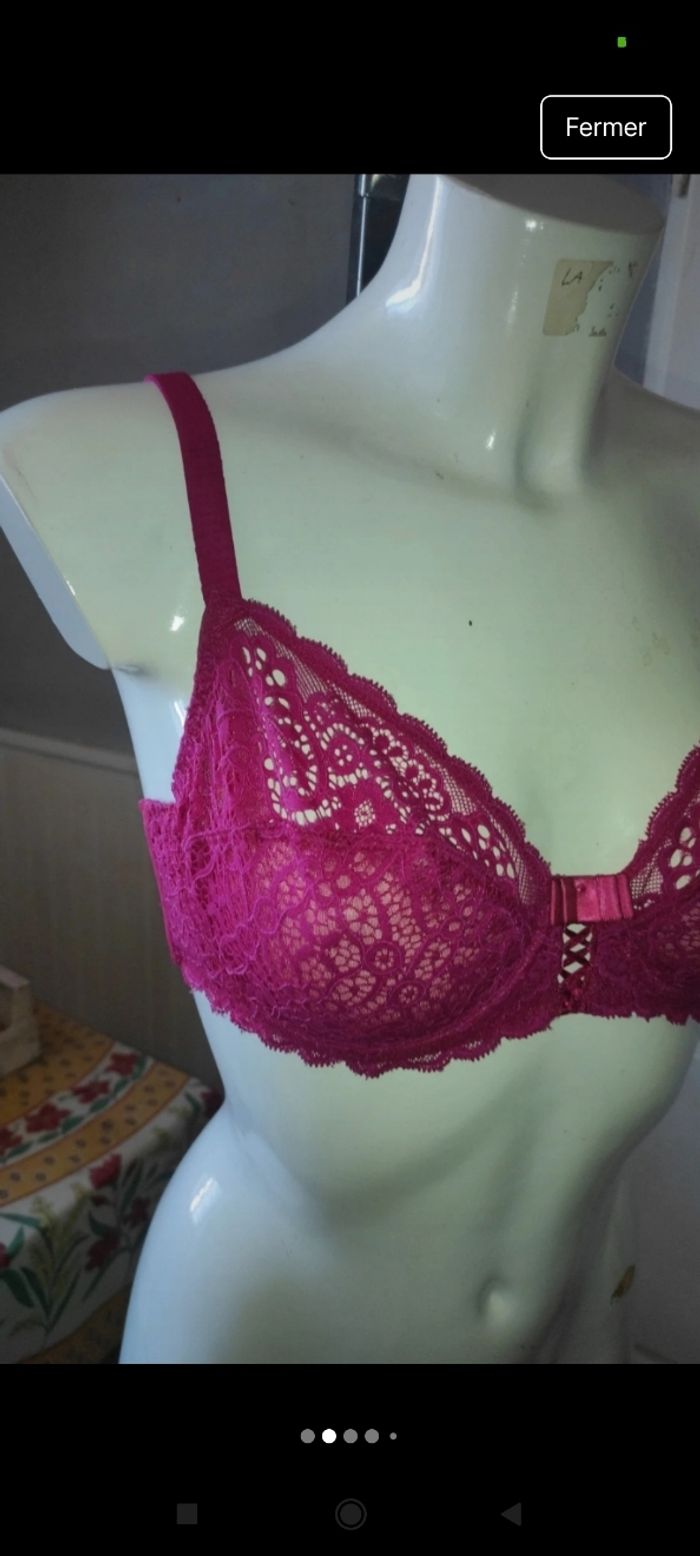 Très beau soutien gorge l3 - photo numéro 4