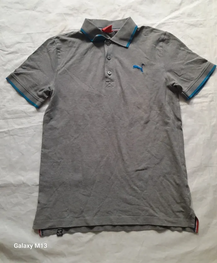 Polo homme gris et bleu Puma logo brodé taille S