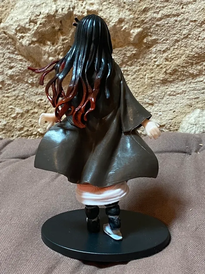 Figurine de Nezuko - photo numéro 2