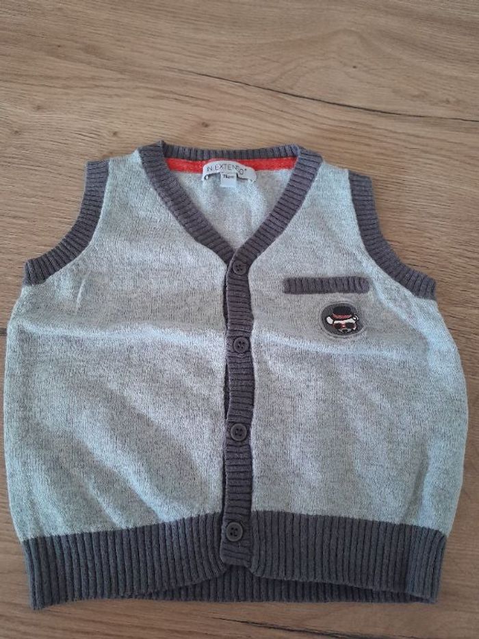 Gilet sans manche 12 mois