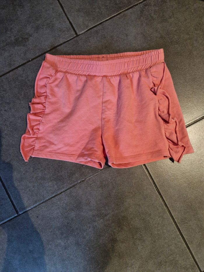 Short 8 ans - photo numéro 2