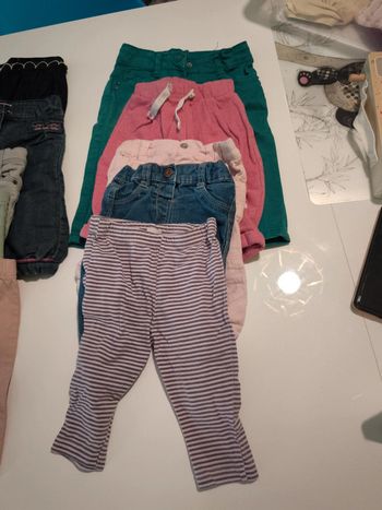 Lot 5 pantalon 6 mois