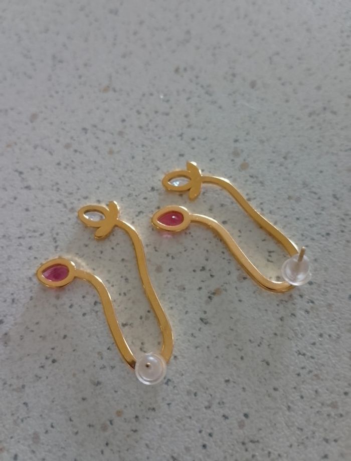 Jolies boucles d'oreilles femme - photo numéro 2
