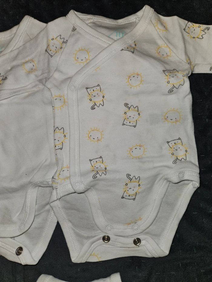 Lot bodys mixte - photo numéro 3