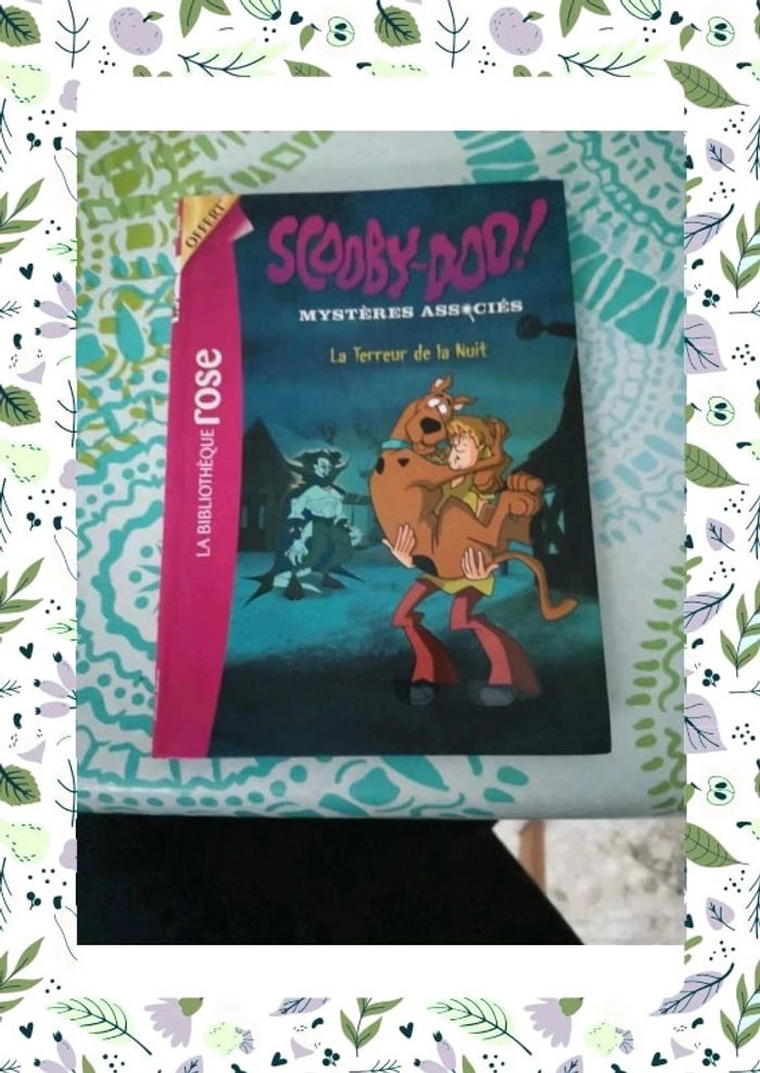 Livre scooby doo