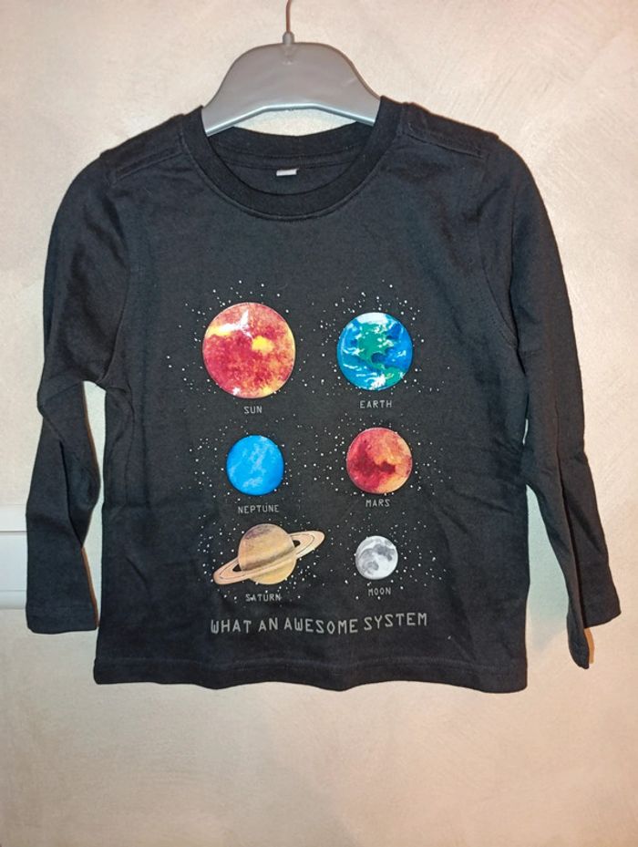 Tee shirt manches longues neuf taille 3 ans