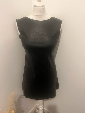 Robe simili cuir Zara S comme neuve